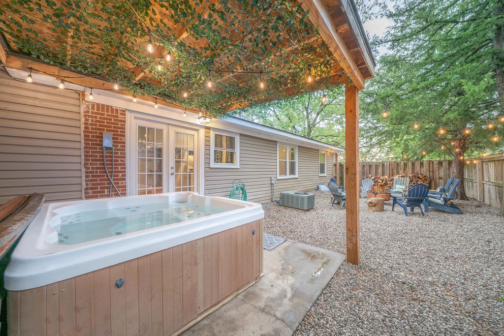 Photo of Patio Balcony in Wichita