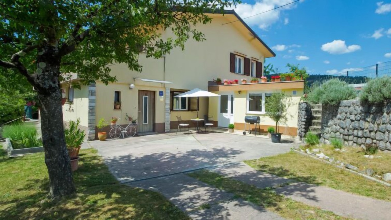 Photo of Outdoor in Klana