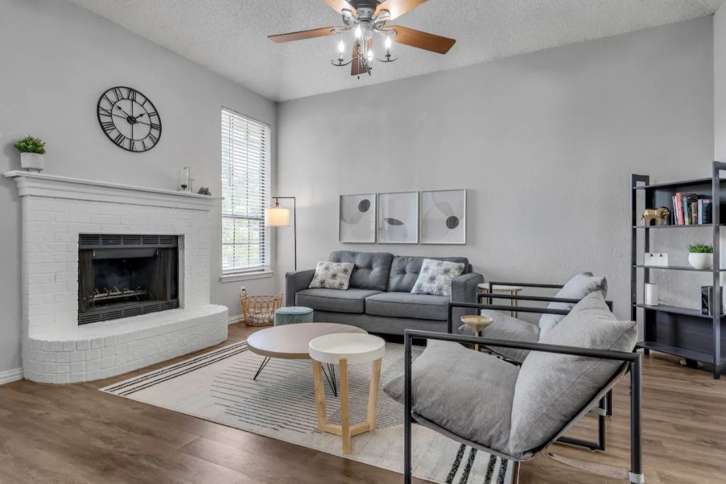 Photo of Livingroom in John T White
