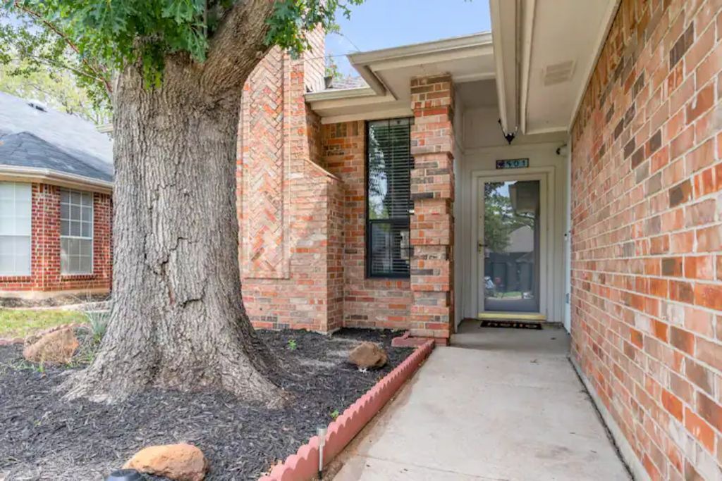 Photo of Outdoor in John T White