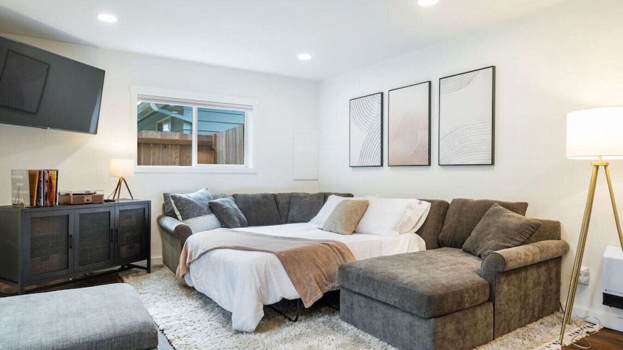 Photo of Bedroom in Inglewood-Finn Hill