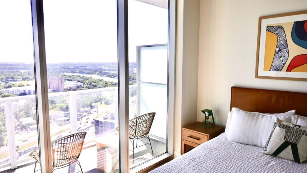 Photo of Bedroom in Rainey Street Historic District
