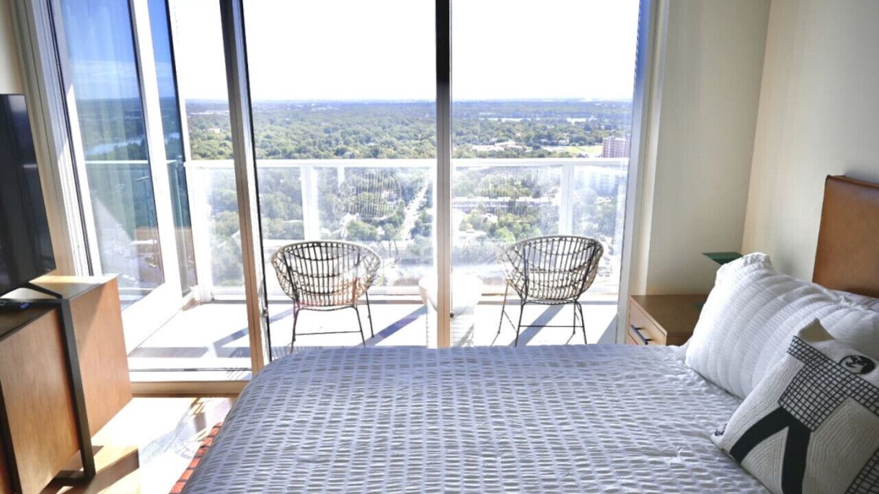 Photo of Bedroom in Rainey Street Historic District