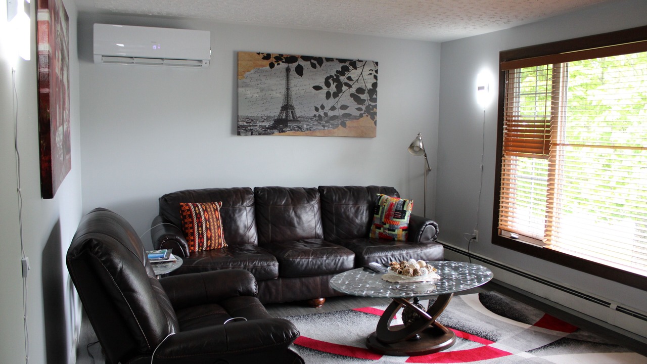 Photo of Livingroom in Cole Harbour