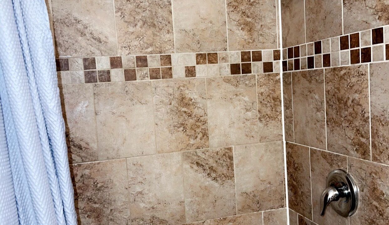 Photo of Bathroom in Country Club Hills