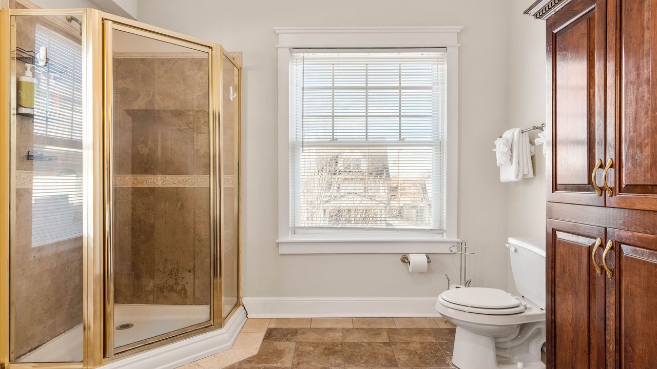 Photo of Bathroom in Hanover Place