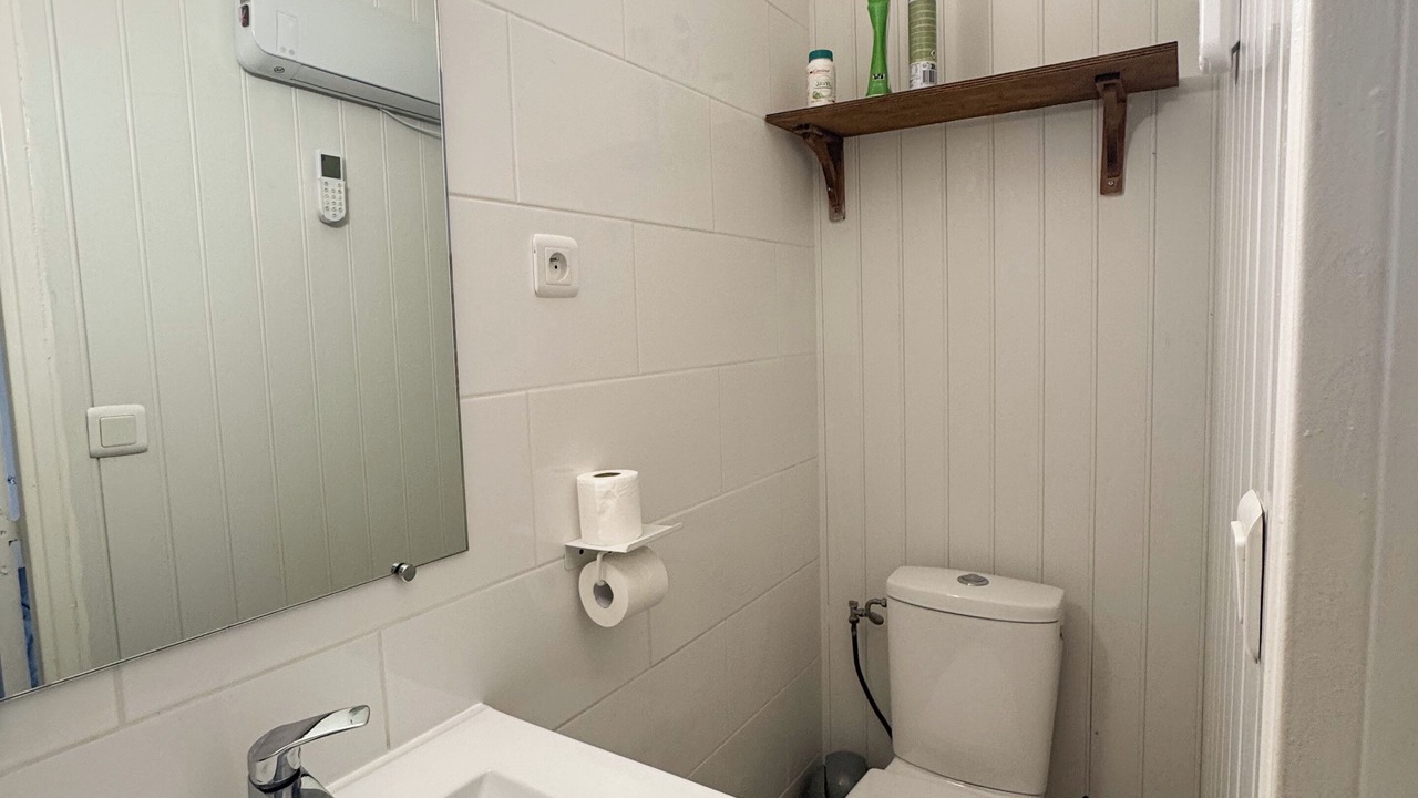 Photo of Bathroom in La Llagonne