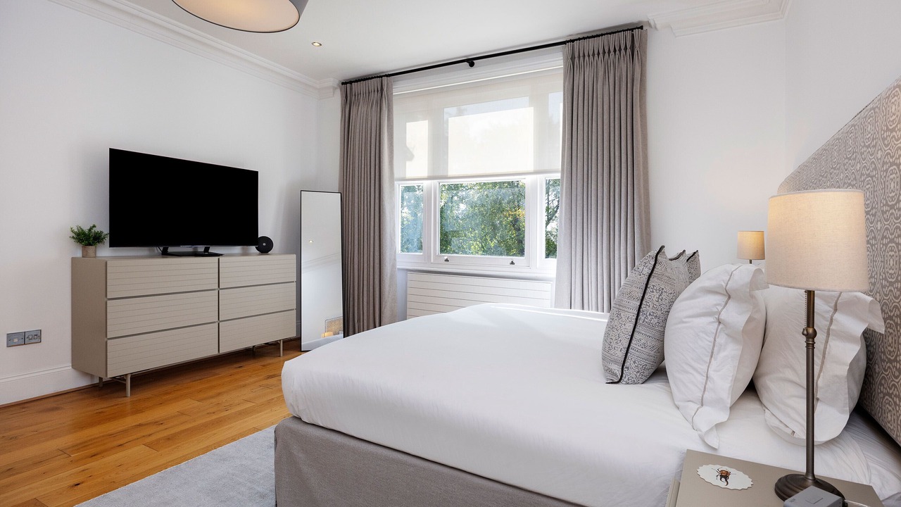 Photo of Bedroom in Belsize