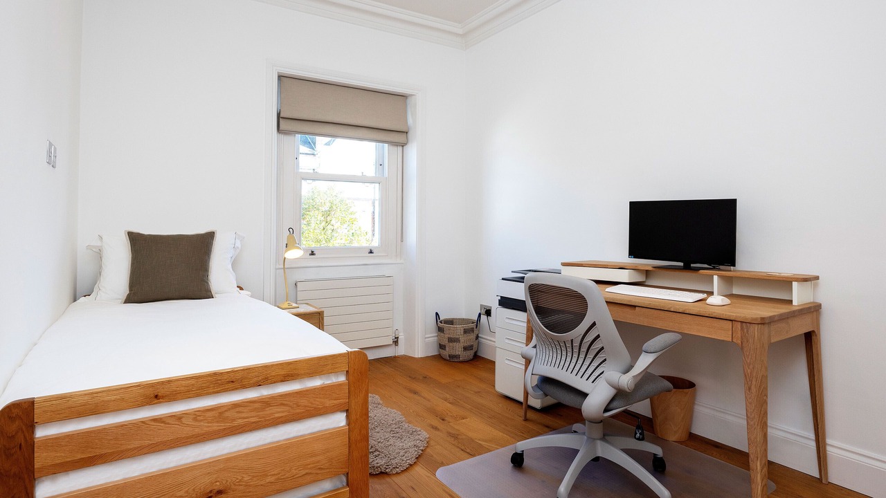 Photo of Bedroom in Belsize