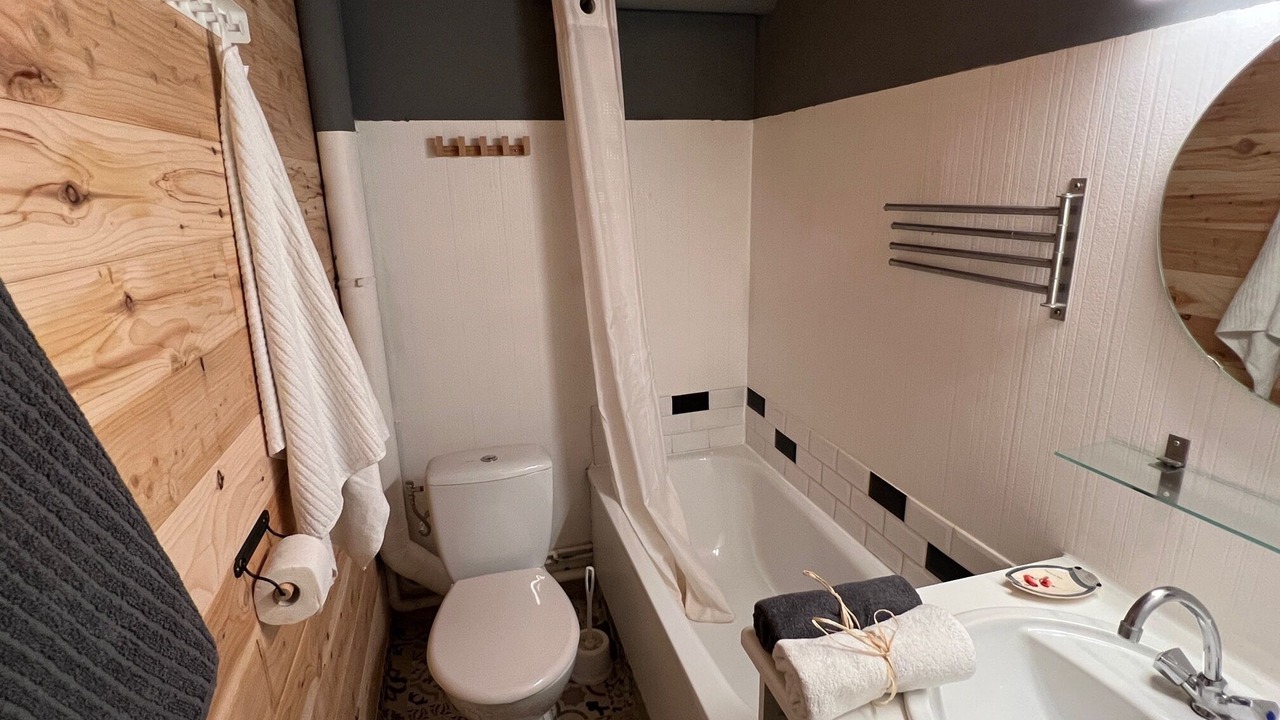Photo of Bathroom in Ustou