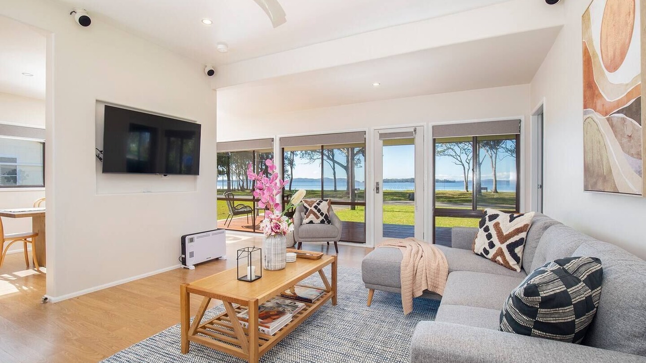 Photo of Others in Swan Bay