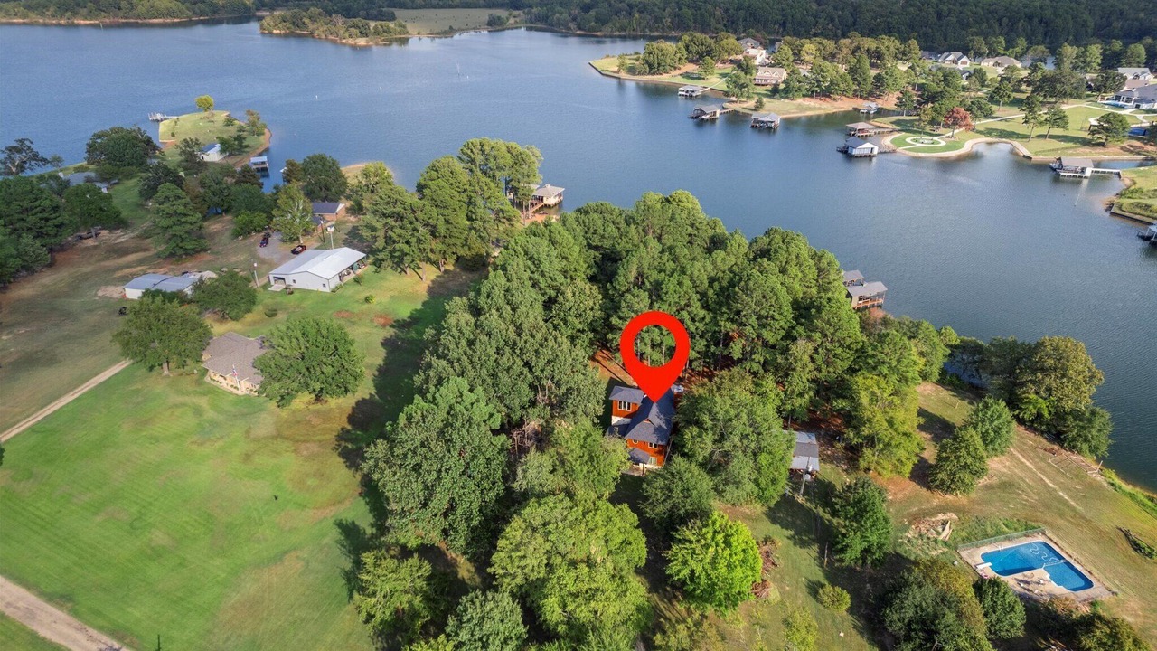 Photo of Outdoor in Dogwood