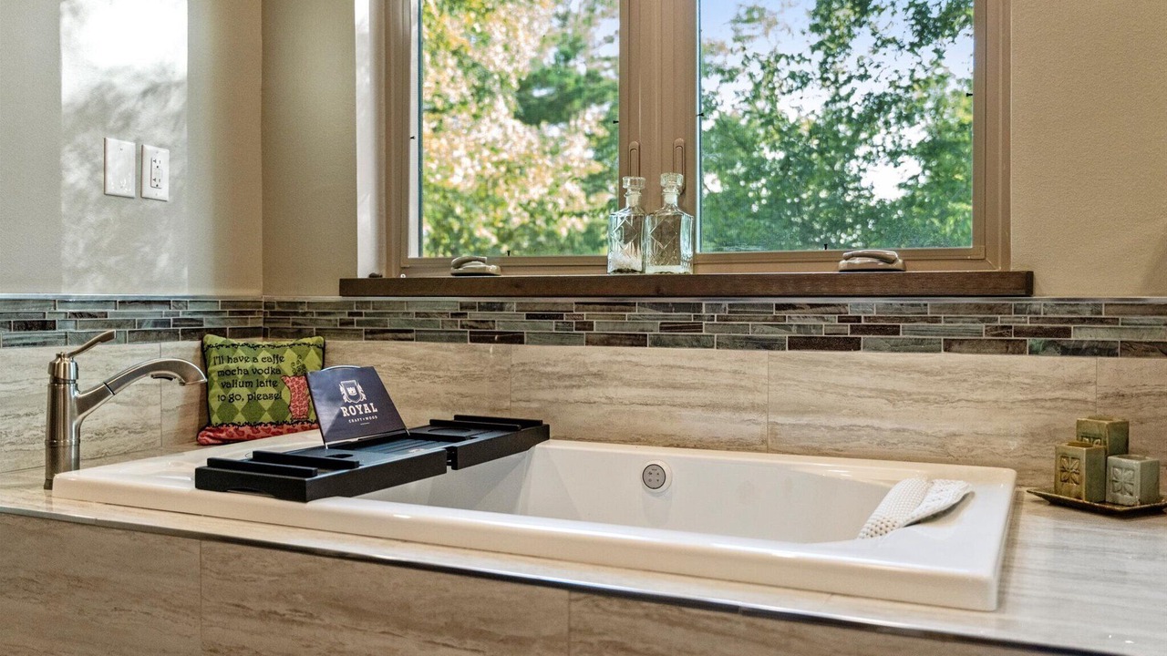 Photo of Bathroom in Dogwood