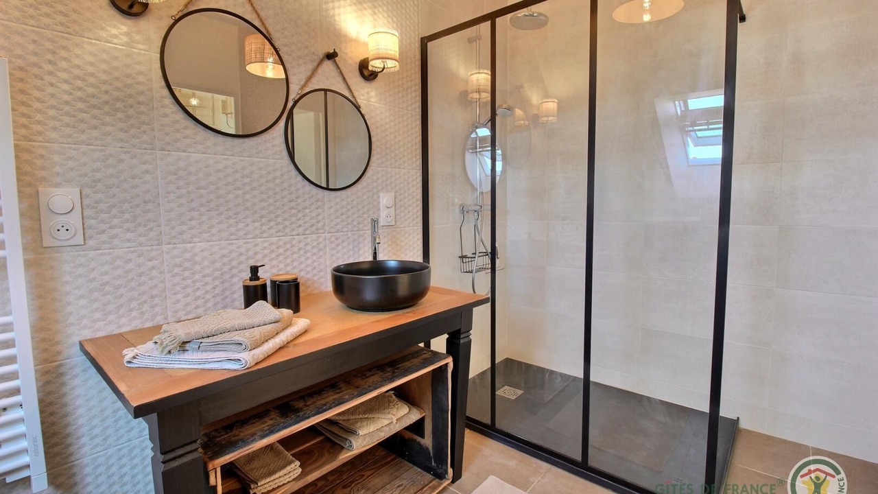 Photo of Bathroom in Plouer-sur-Rance