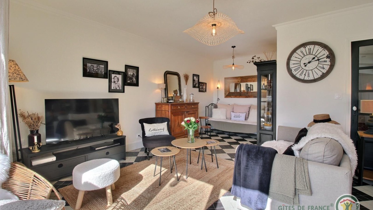 Photo of Livingroom in Plouer-sur-Rance