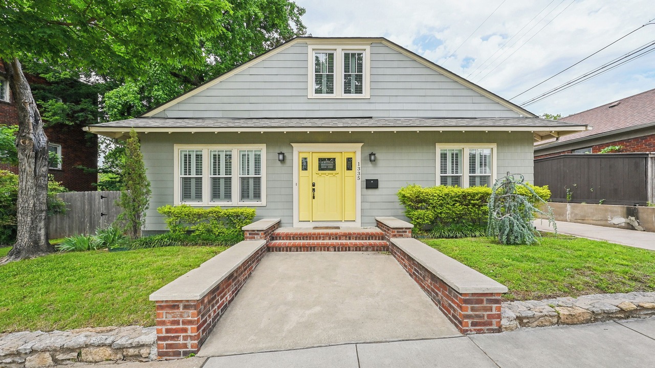 Photo of Outdoor in Cherry Street
