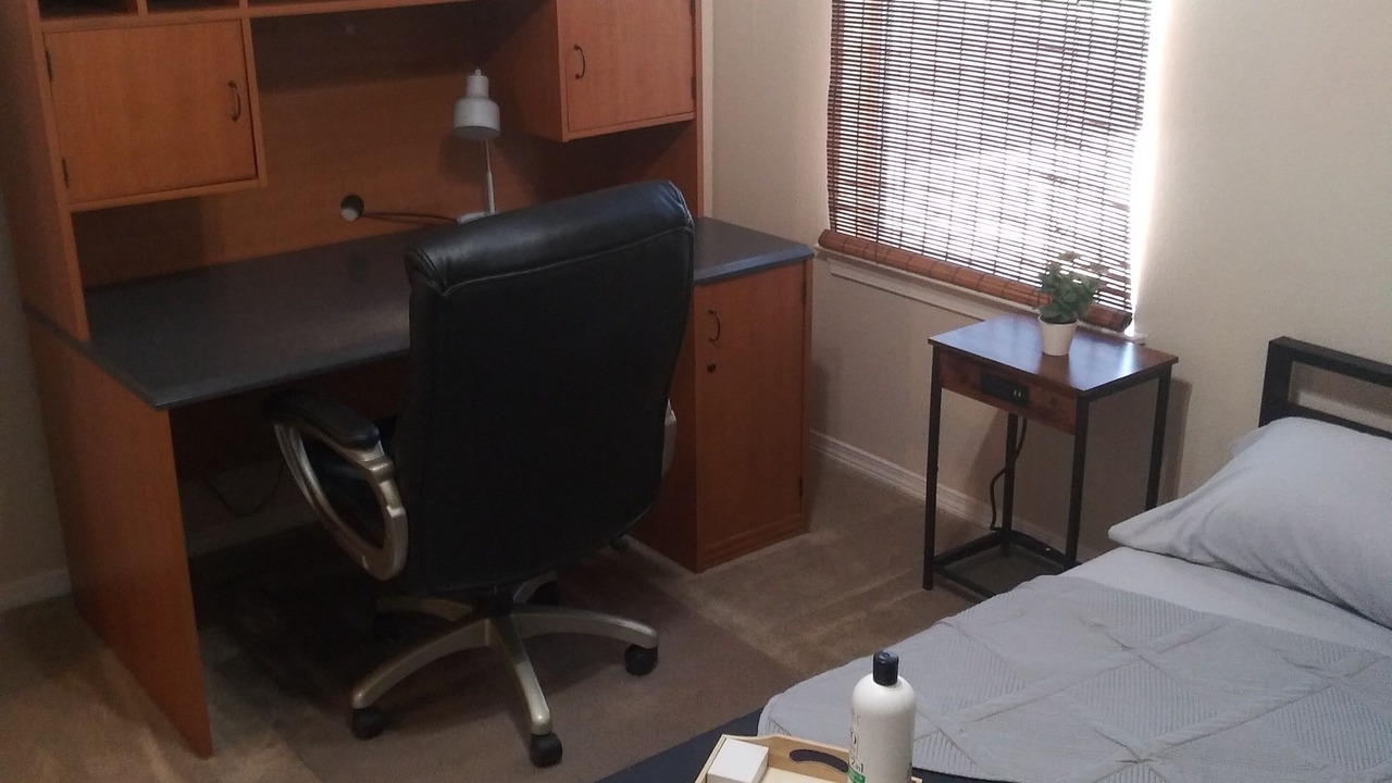 Photo of Bedroom in Biggs Field