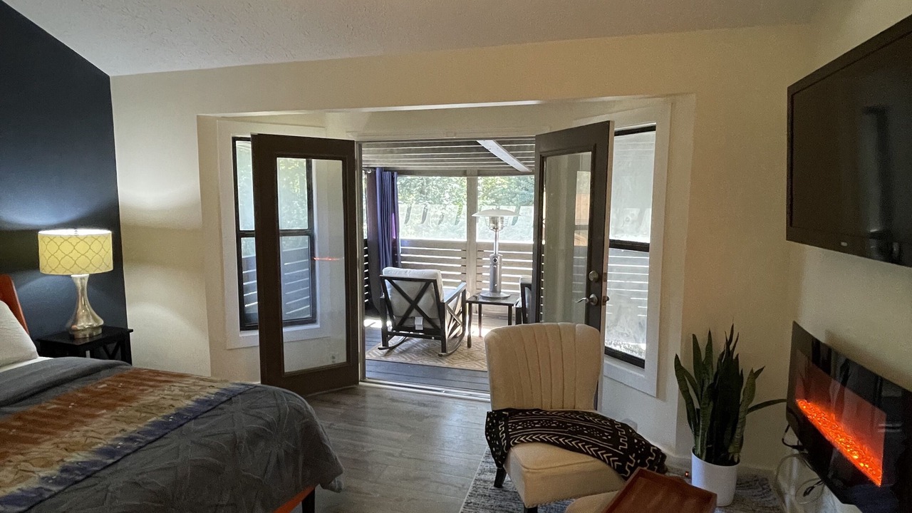 Photo of Bedroom in Stone Mountain