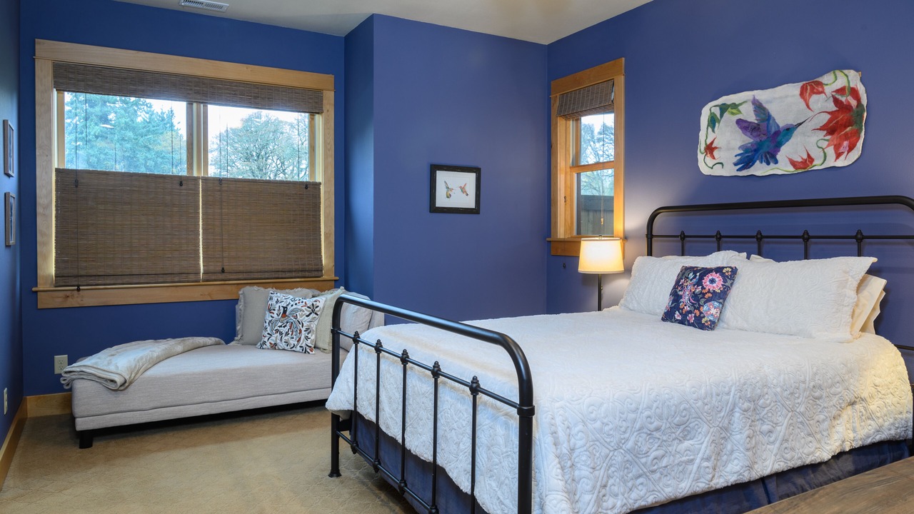 Photo of Bedroom in Newberg