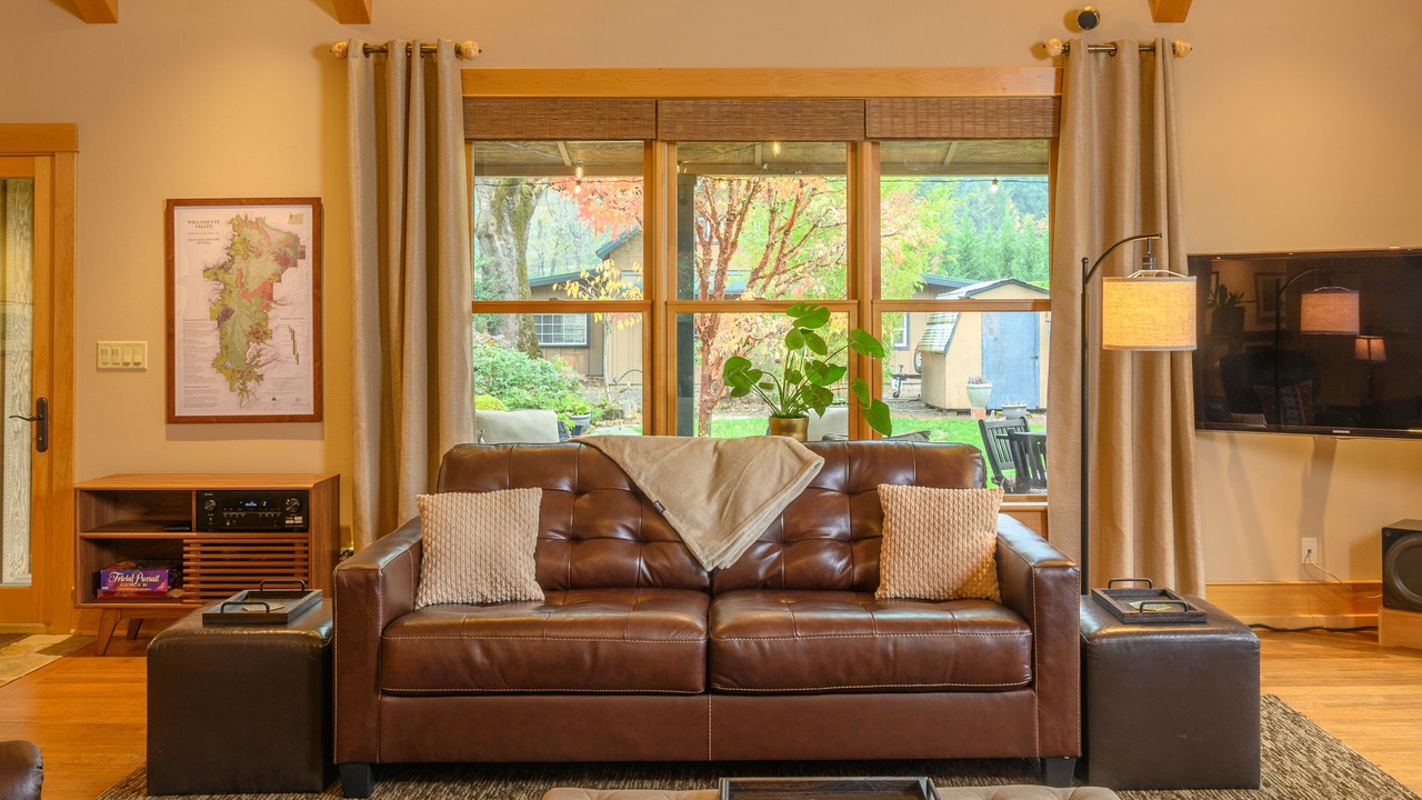 Photo of Livingroom in Newberg