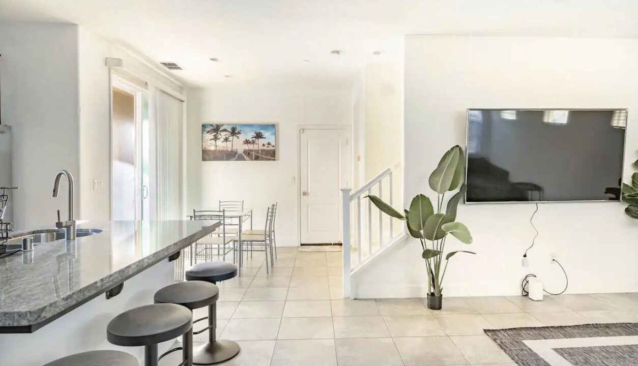 Photo of Others in Mount Eden