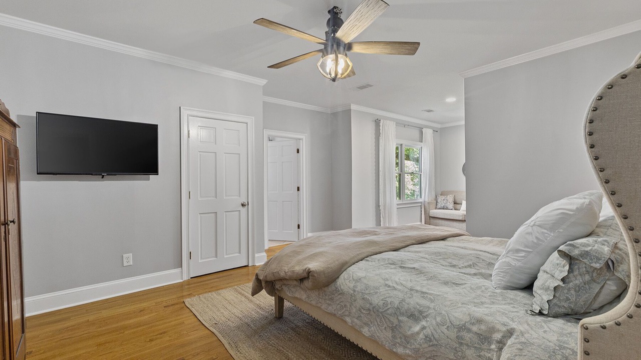 Photo of Bedroom in Chattahoochee Hills