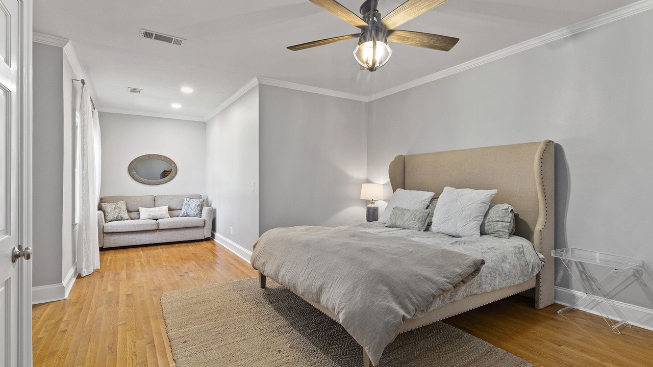 Photo of Bedroom in Chattahoochee Hills