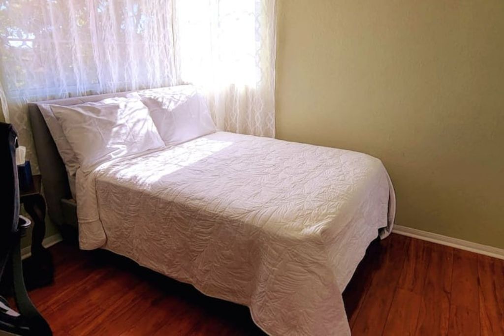 Photo of Bedroom in Vista