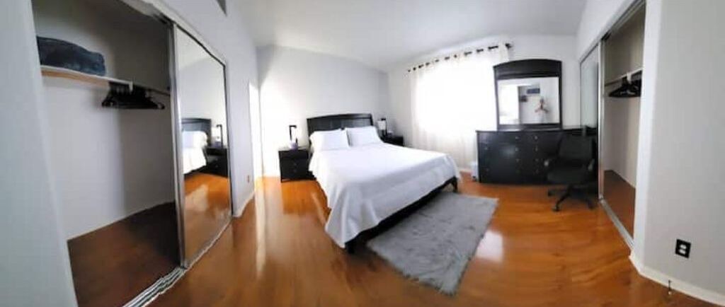 Photo of Bedroom in Vista