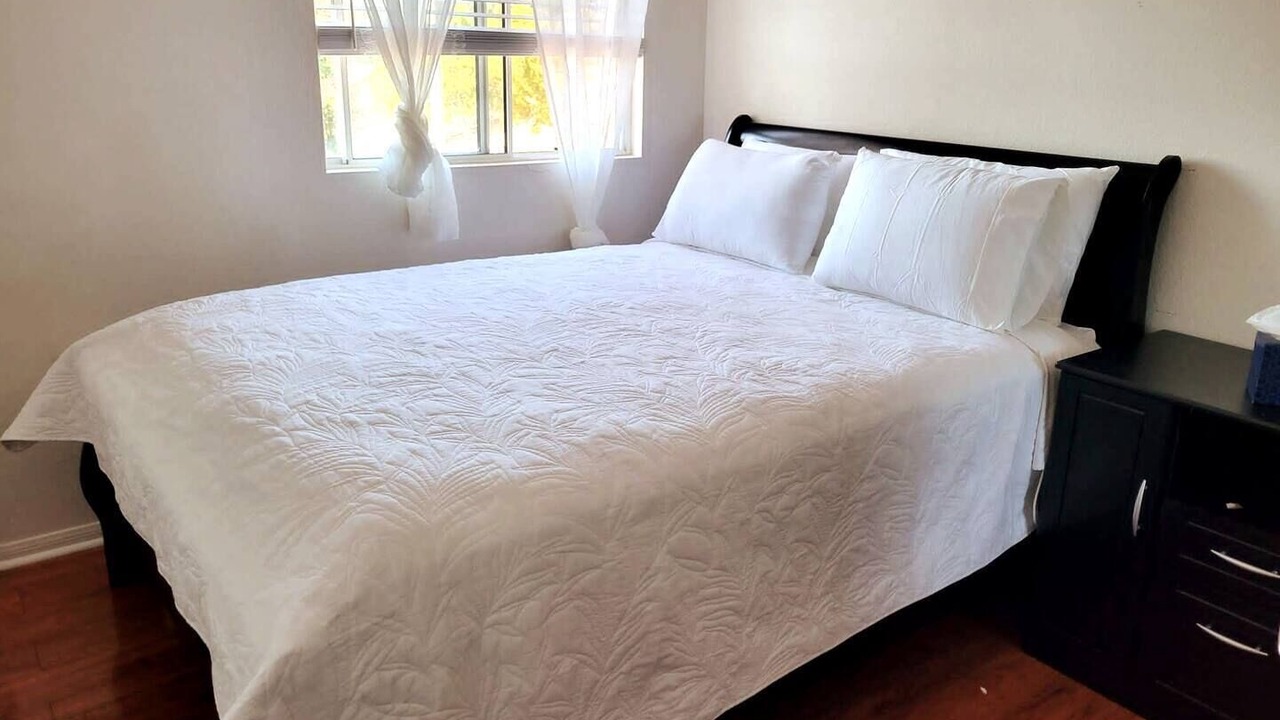 Photo of Bedroom in Vista