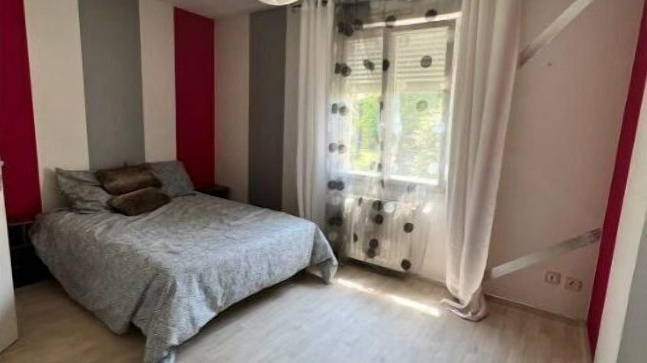 Photo of Bedroom in Chambray-les-Tours