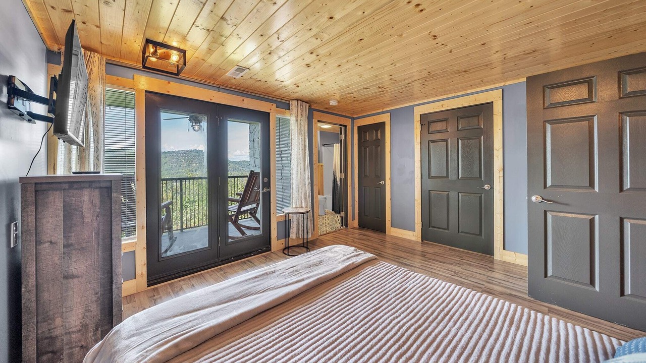 Photo of Bedroom in Caton