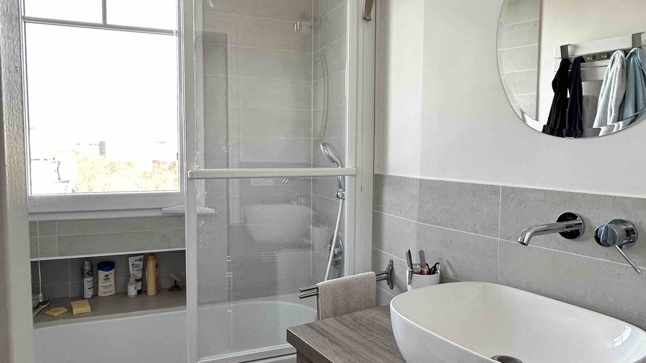 Photo of Bathroom in Quinze-Vingts