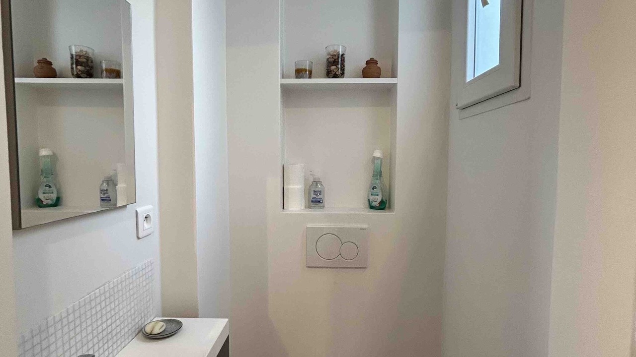 Photo of Bathroom in Quinze-Vingts