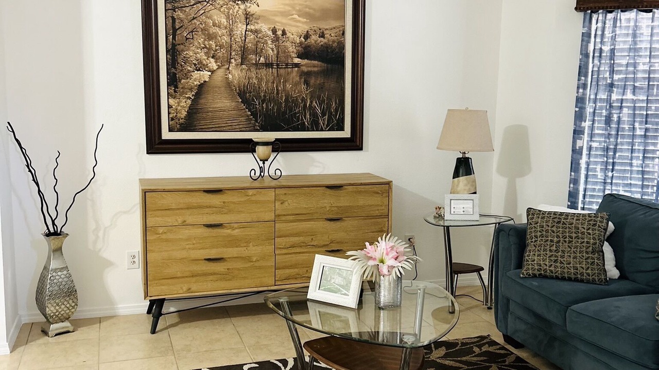 Photo of Livingroom in Corinth
