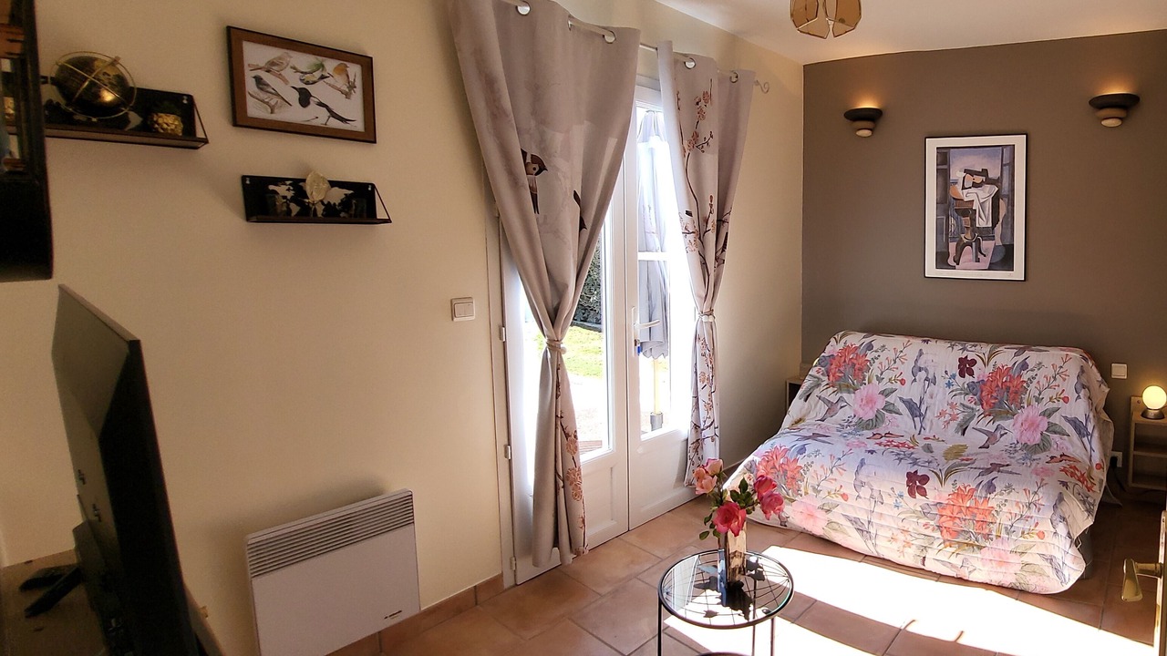 Photo of Bedroom in Corneilla-la-Riviere