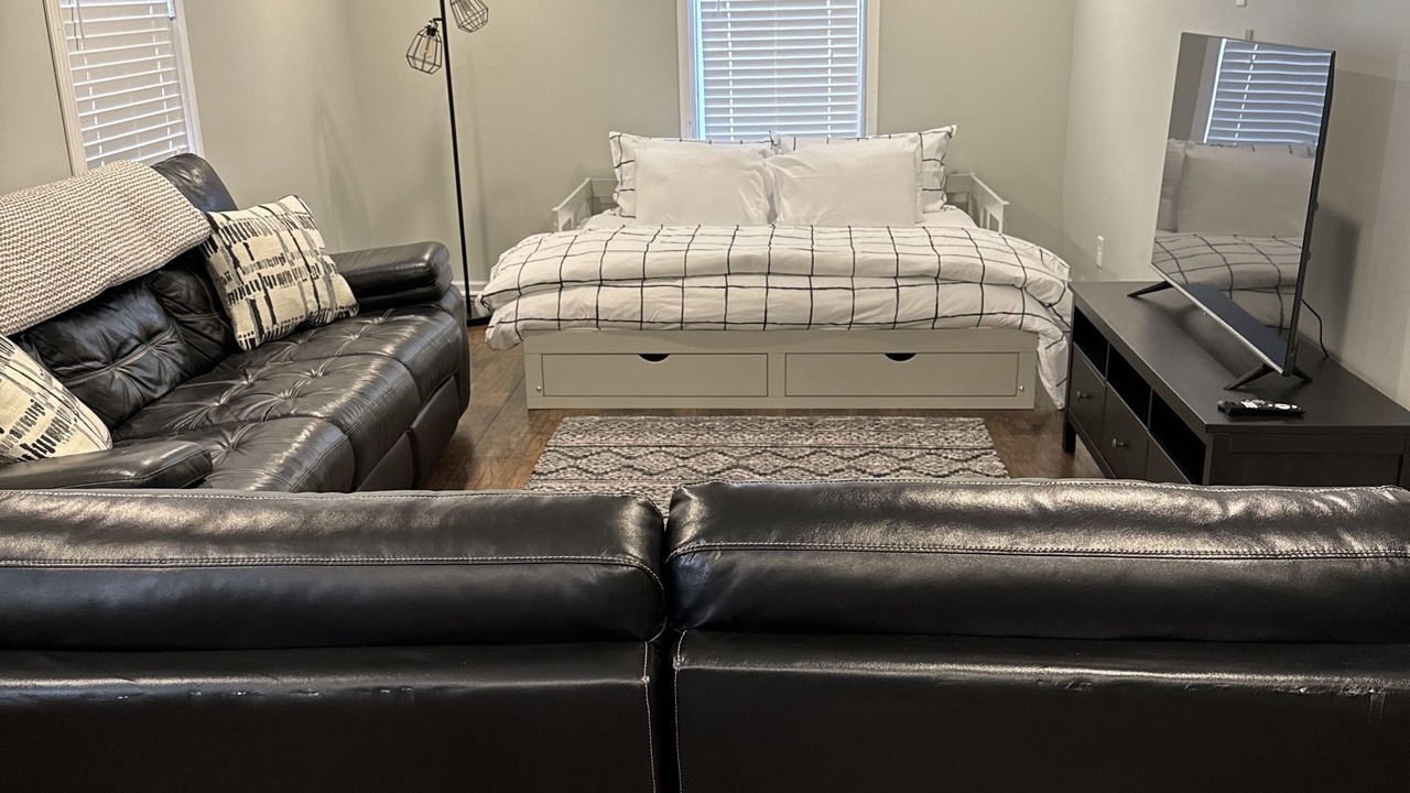 Photo of Bedroom in Flowery Branch