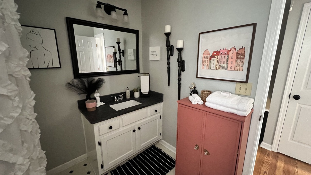 Photo of Bathroom in Flowery Branch