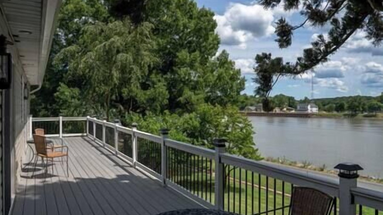 Photo of Others in Chesapeake City