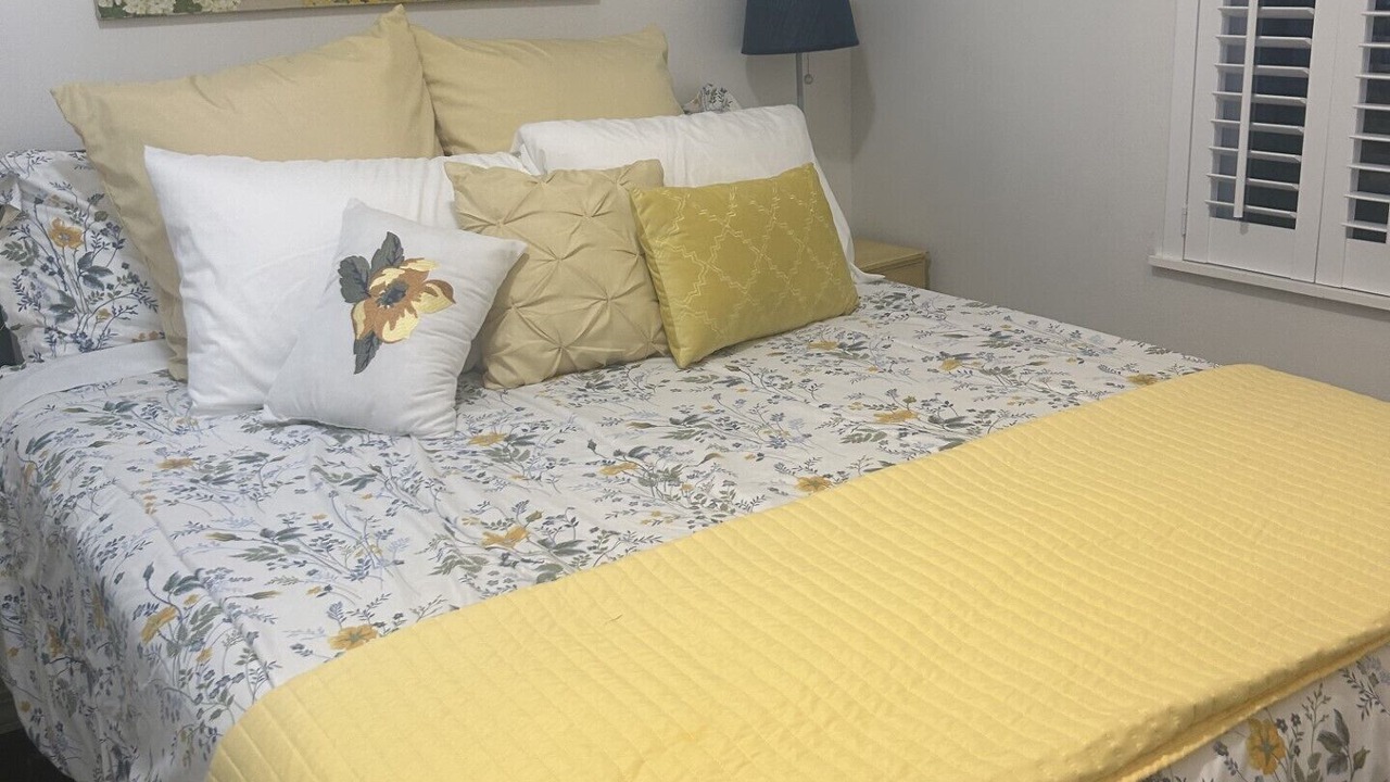 Photo of Bedroom in Loon Lake