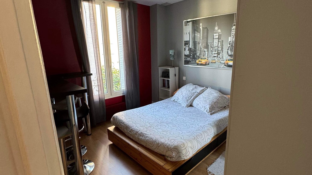 Photo of Bedroom in Chaville