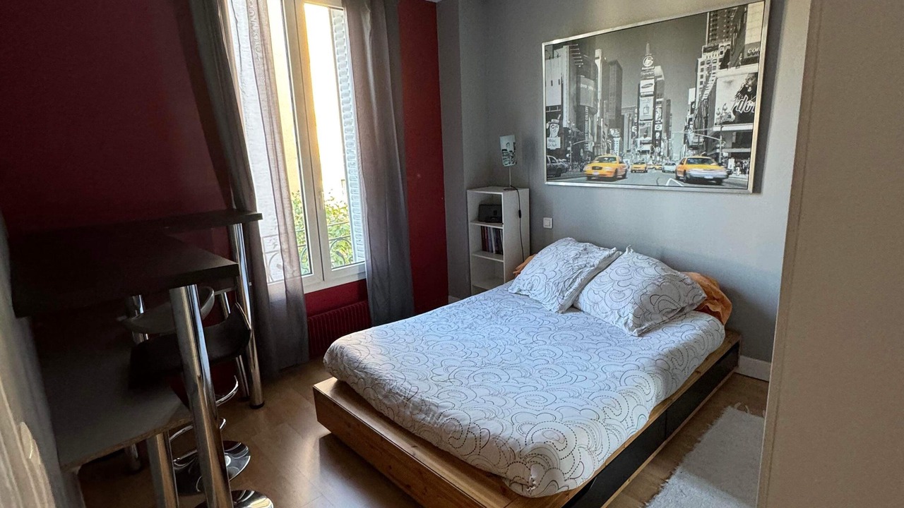 Photo of Bedroom in Chaville