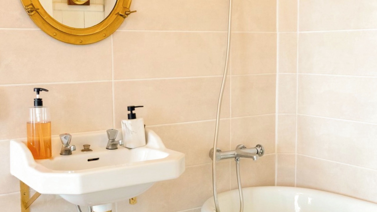 Photo of Bathroom in Saint-Desir
