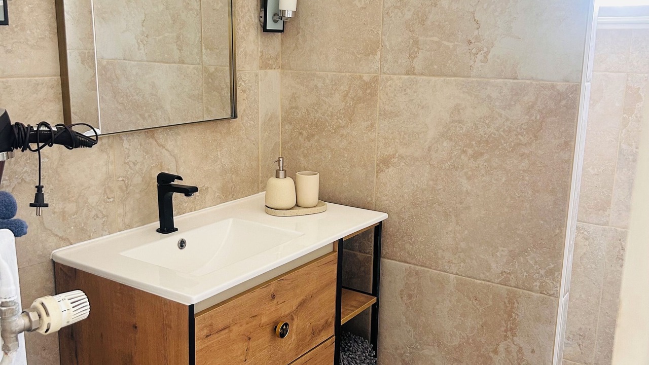 Photo of Bathroom in Saint-Pierre-des-Corps