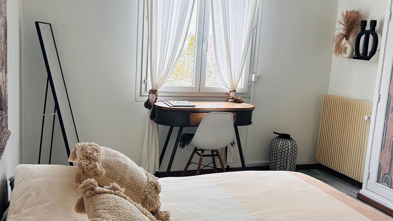 Photo of Bedroom in Saint-Pierre-des-Corps