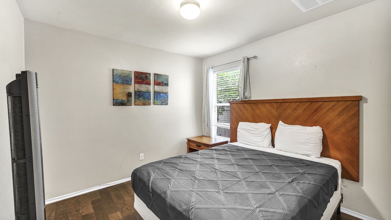 Photo of Bedroom in Manchaca