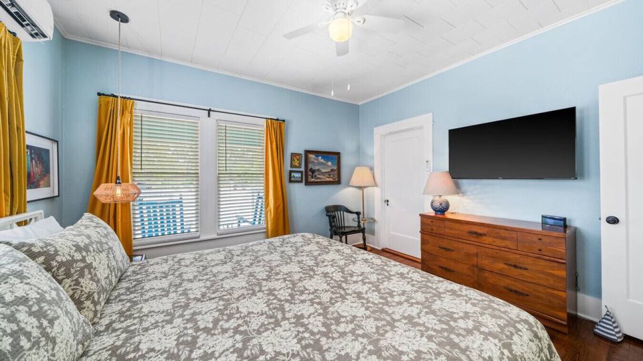 Photo of Bedroom in Center Point