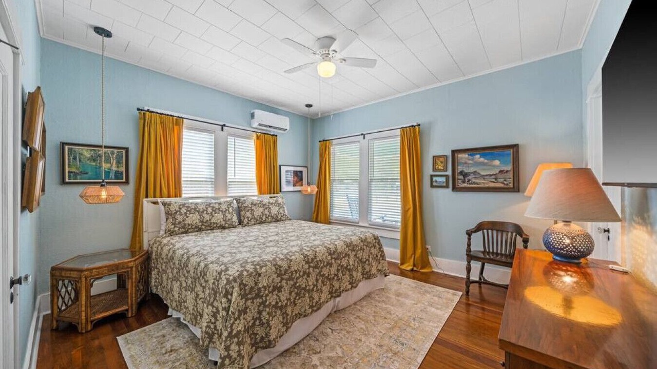 Photo of Bedroom in Center Point