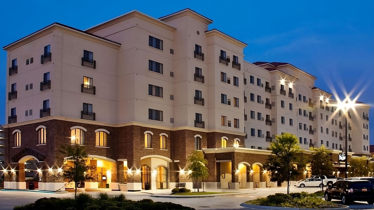 Photo of Outdoor in Highlands - Perkins