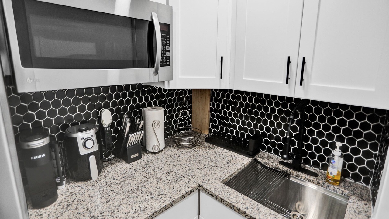 Photo of Kitchen in Golden Glades